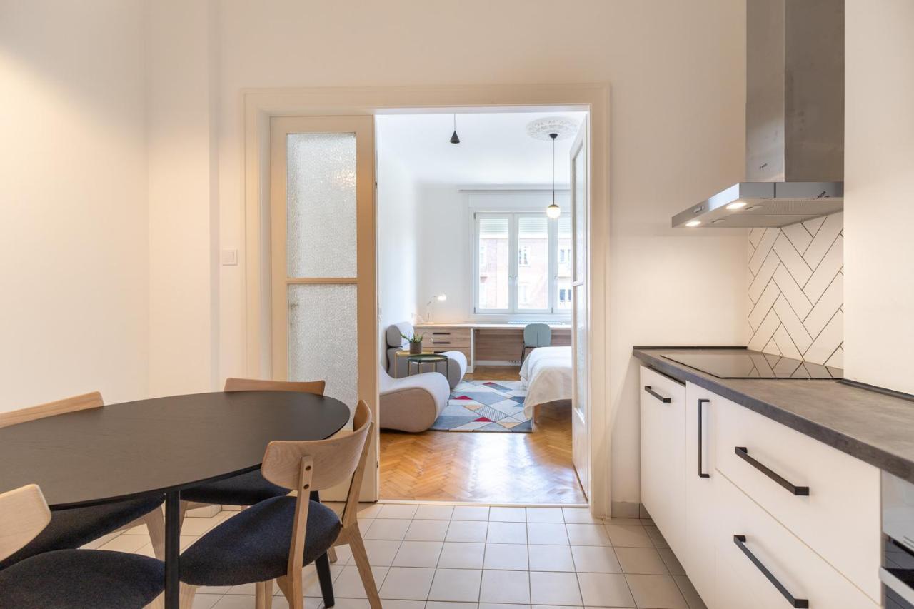 The Palm Springs Apartment Βουδαπέστη Εξωτερικό φωτογραφία